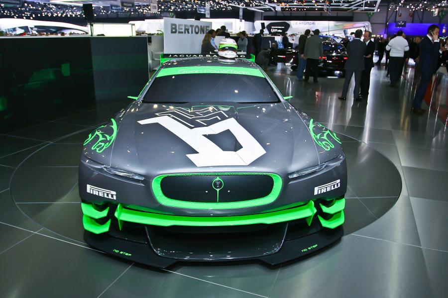  Jaguar B99 GT by Bertone 2011 года  (фото 6 из 15)